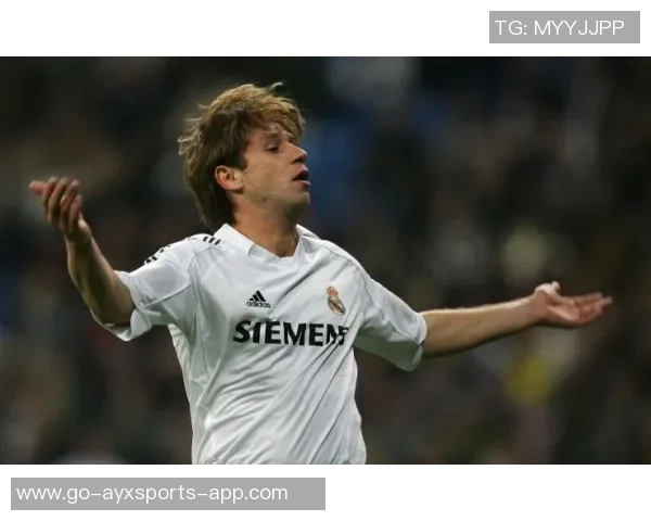 卡萨诺澄清与阿莱格里关系良好称其曾赞扬自己助力意甲夺冠